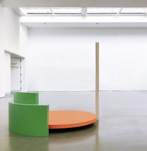 Tine Lührssen, Objekt